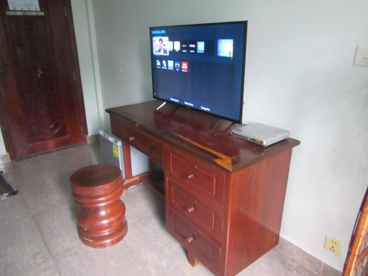 Firefly Guesthouse - The Berlin Angkor Siem Reap Zewnętrze zdjęcie
