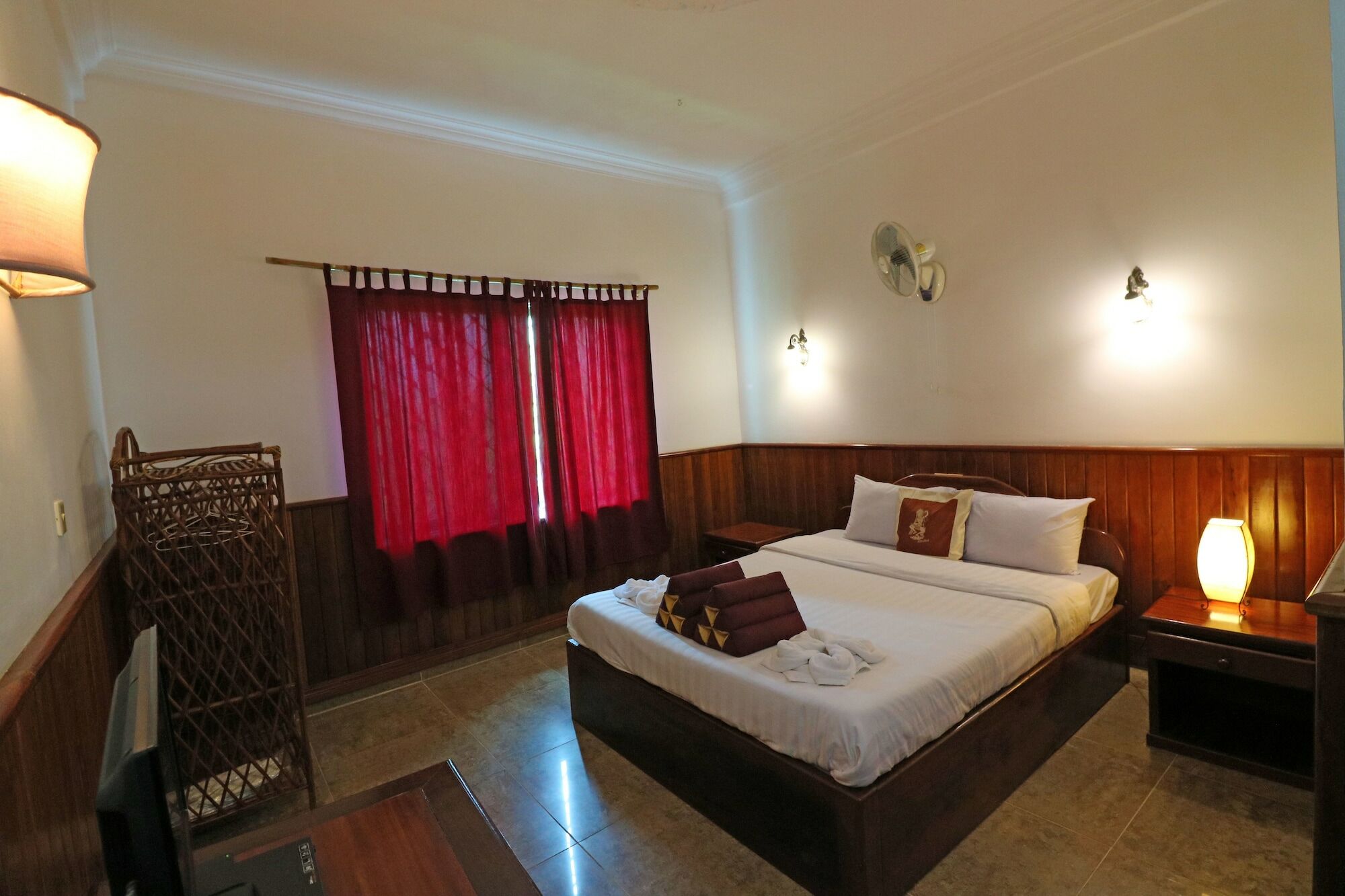 Firefly Guesthouse - The Berlin Angkor Siem Reap Zewnętrze zdjęcie